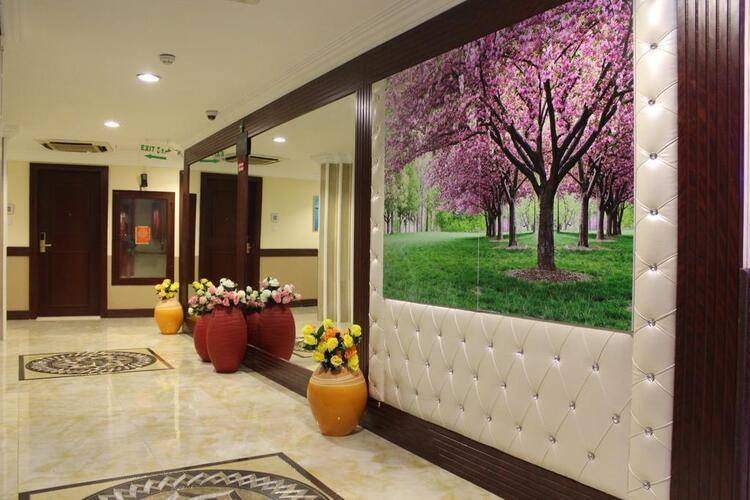 Mariana Hotel