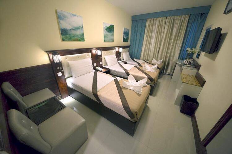 Mariana Hotel