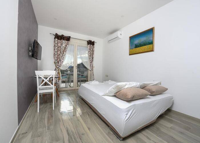 Sea Point Apartments