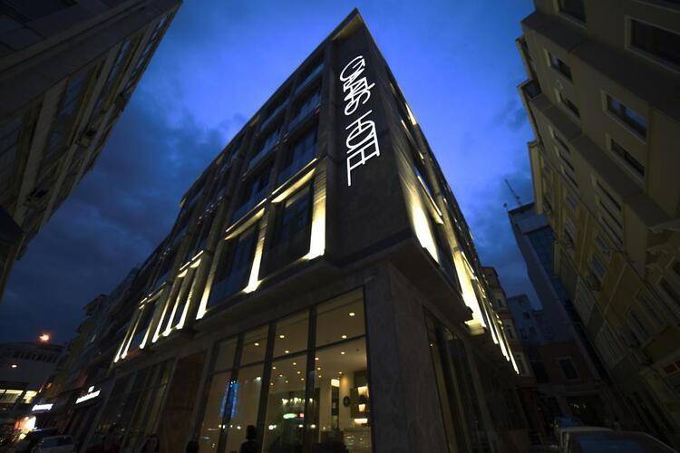 Galatas Hotel