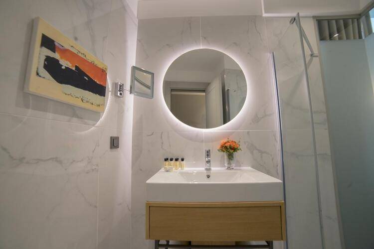 Galatas Hotel