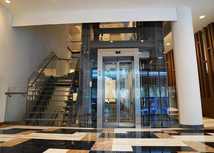 Galatas Hotel