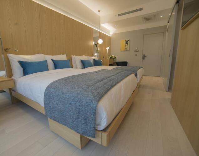 Galatas Hotel