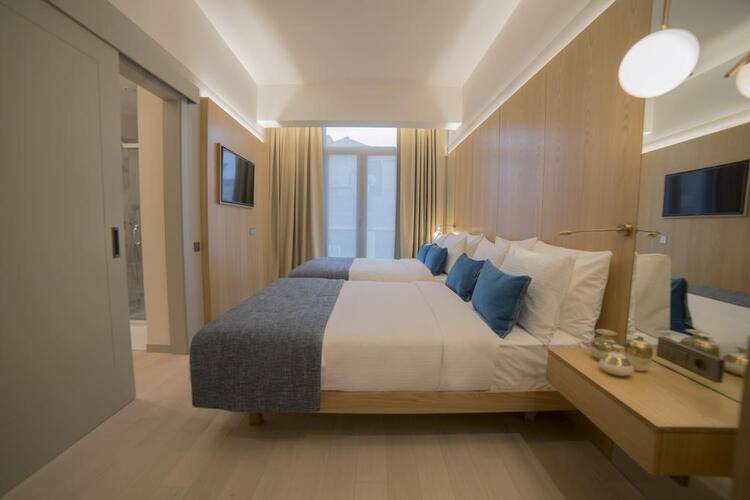Galatas Hotel
