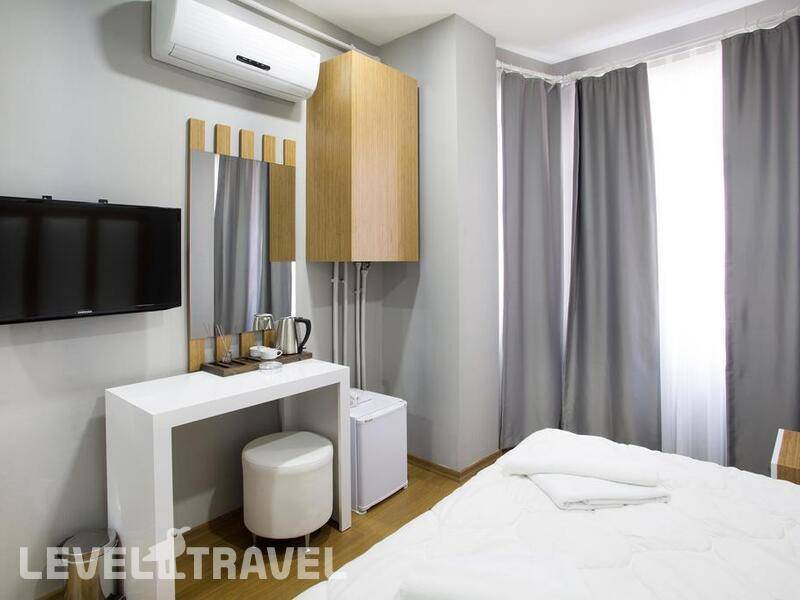 Фотография La Pazza Suites