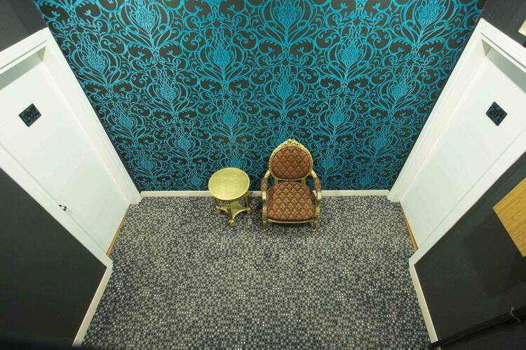 La Pazza Suites