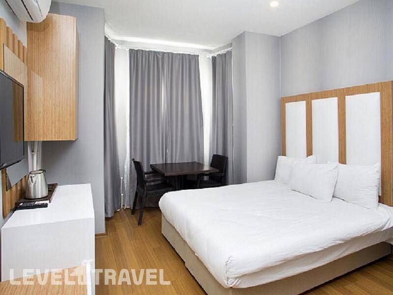 Фотография La Pazza Suites