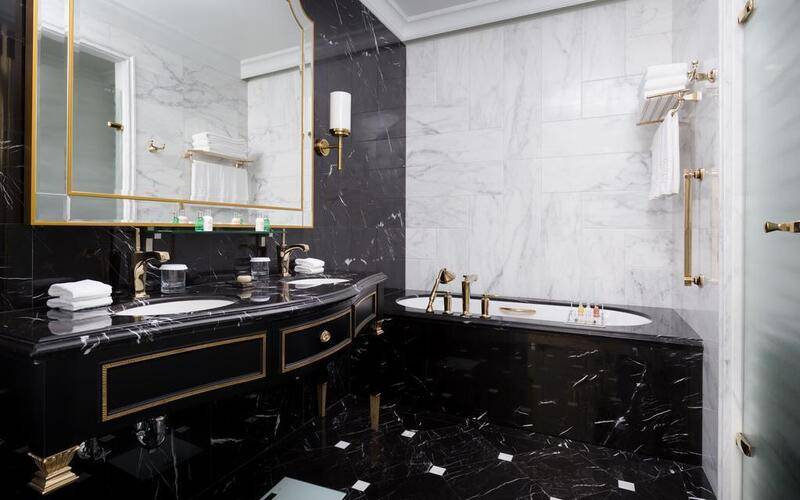 Lotte Hotel St. Petersburg