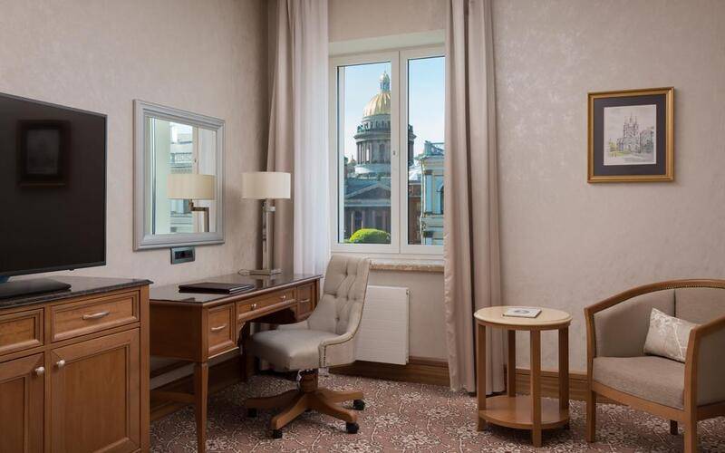 Lotte Hotel St. Petersburg