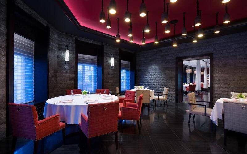 Lotte Hotel St. Petersburg
