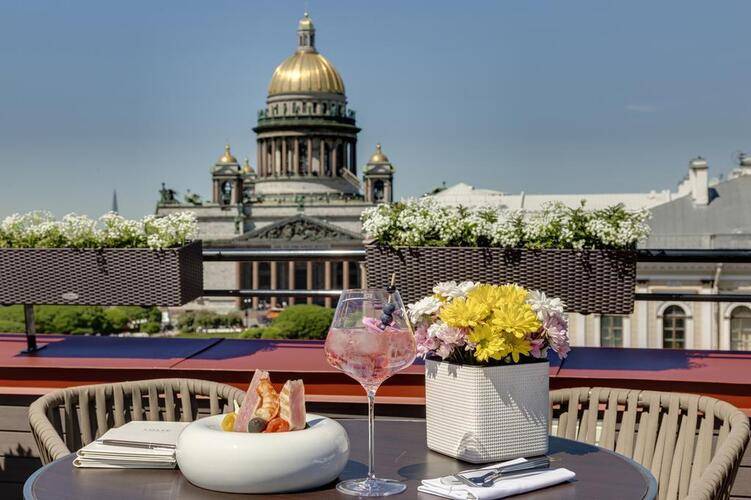 Lotte Hotel St. Petersburg