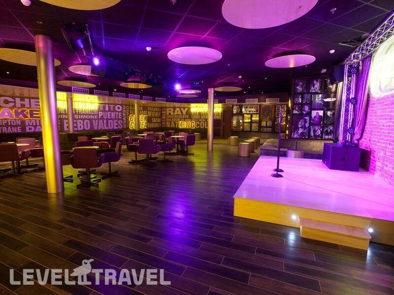 Фотография Riviera Beach (Adults Only 16+)