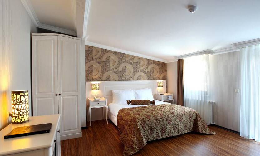 Taksim Pera Orient Suites