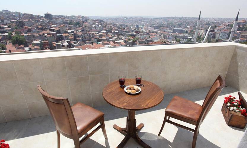 Taksim Pera Orient Suites