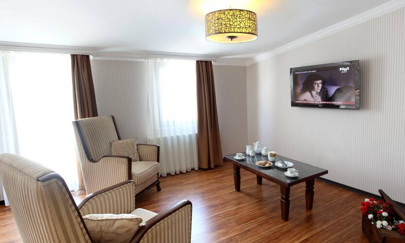 Taksim Pera Orient Suites