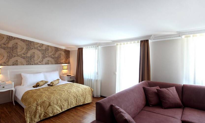 Taksim Pera Orient Suites