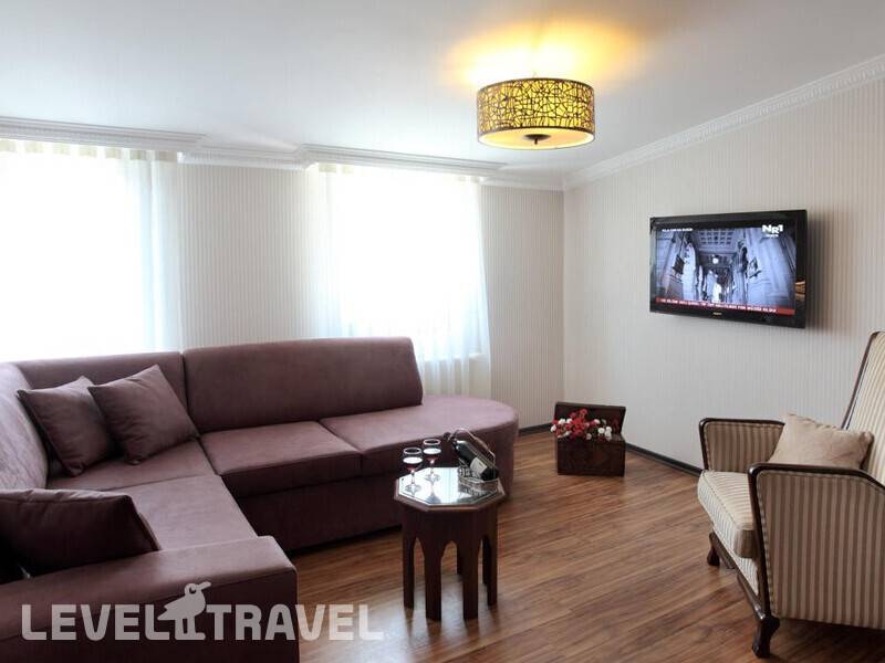 Фотография Taksim Pera Orient Suites