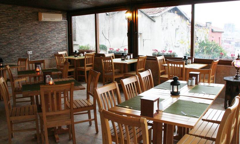 Taksim Pera Orient Suites