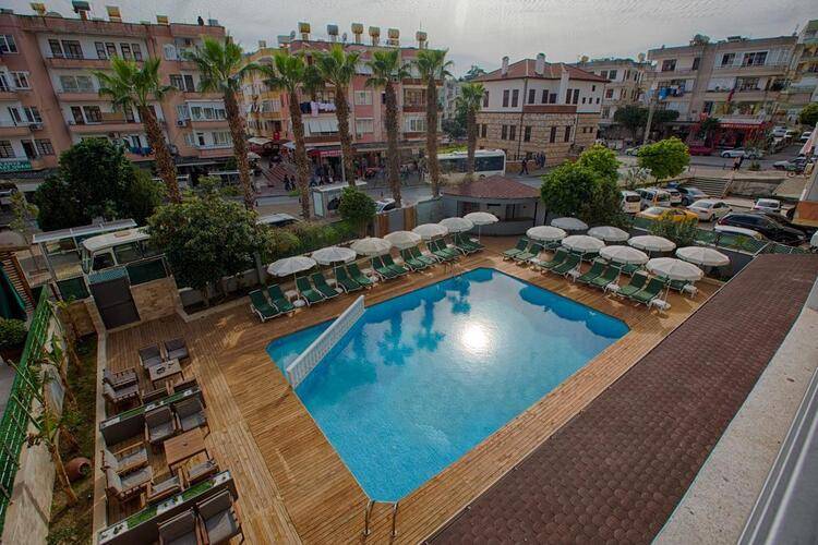 Hma Hotel & Suites