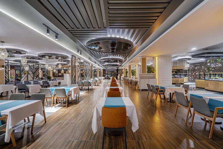 Diamond Deluxe Hotel & Spa