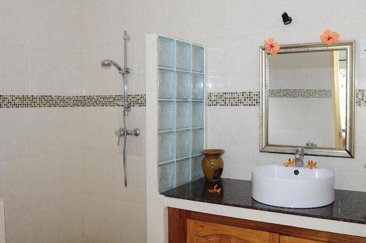 Hostellerie Guest House
