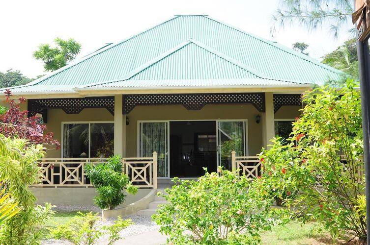 Hostellerie Guest House