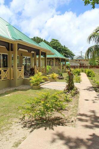 Hostellerie Guest House