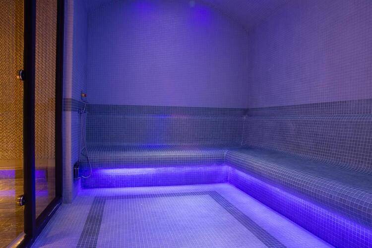 Onlive Hotel