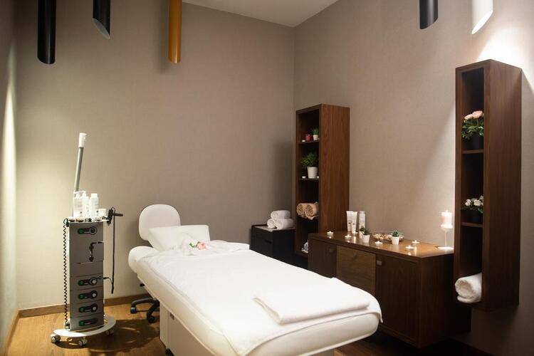 Onlive Hotel