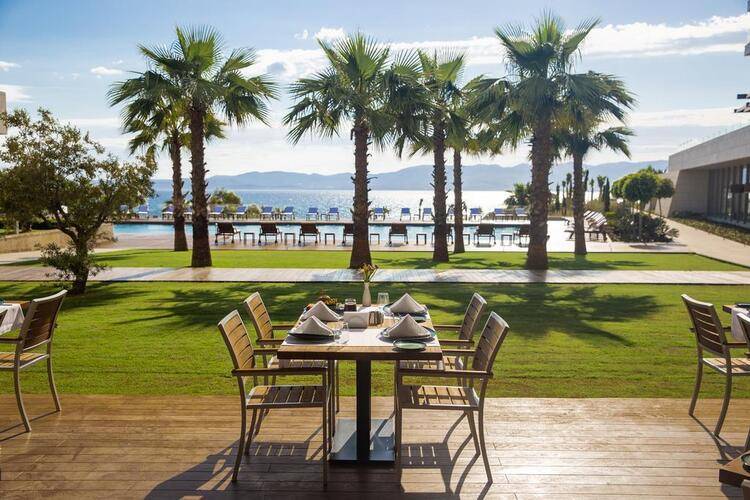 Onlive Hotel