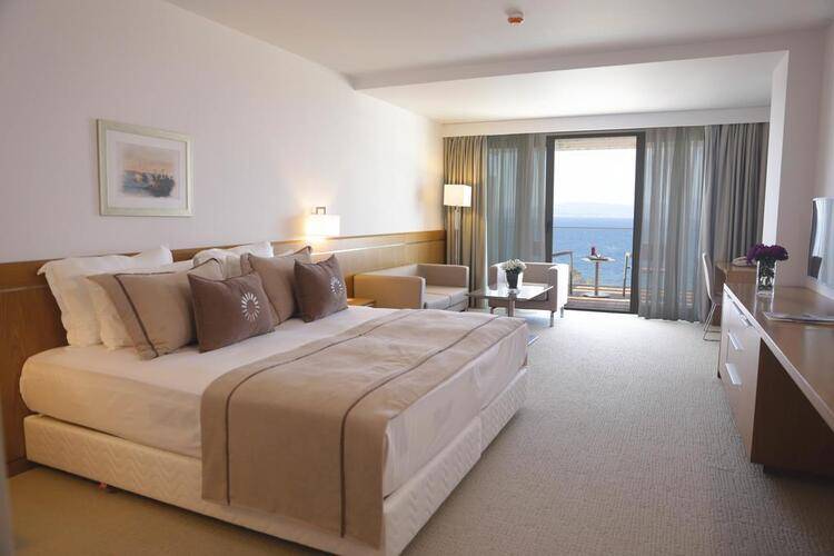 Onlive Hotel