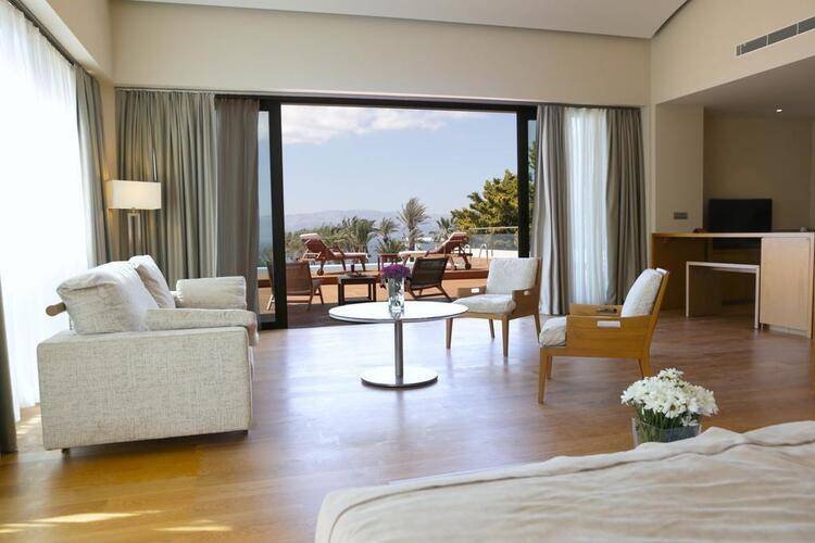 Onlive Hotel
