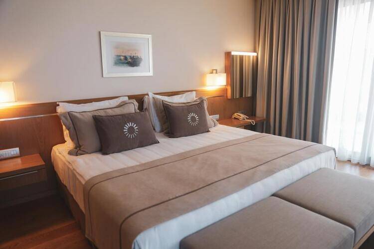 Onlive Hotel