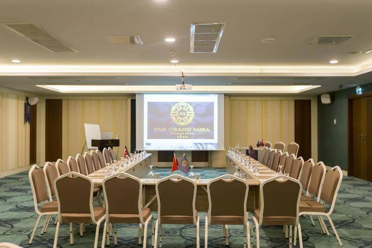 The Grand Mira Hotel