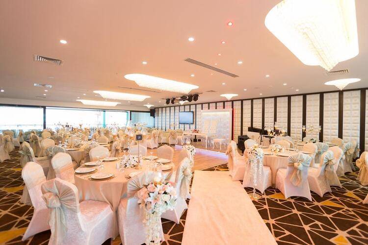 The Grand Mira Hotel