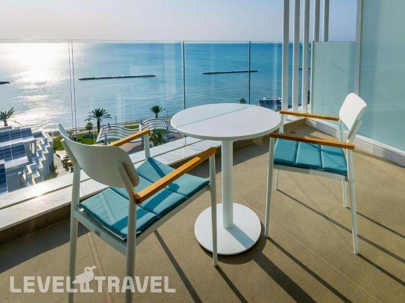 Фотография Radisson Beach Larnaca
