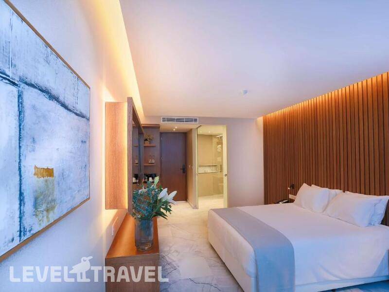 Фотография Radisson Beach Larnaca