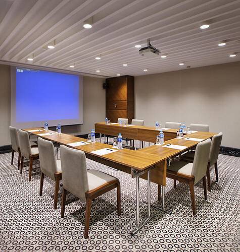 Doubletree By Hilton Istanbul Avcilar Airport