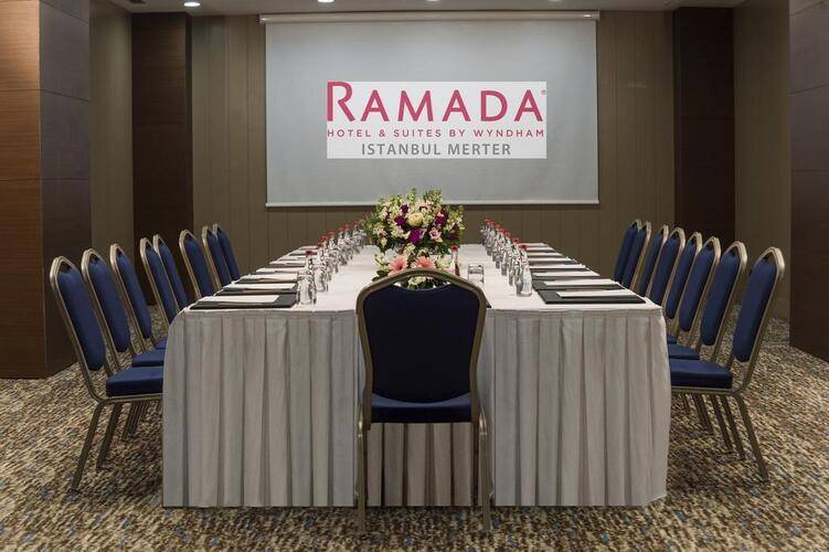 Ramada Hotel & Suites Istanbul Merter