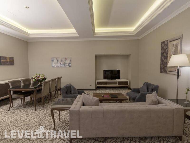 Фотография Ramada Hotel & Suites Istanbul Merter