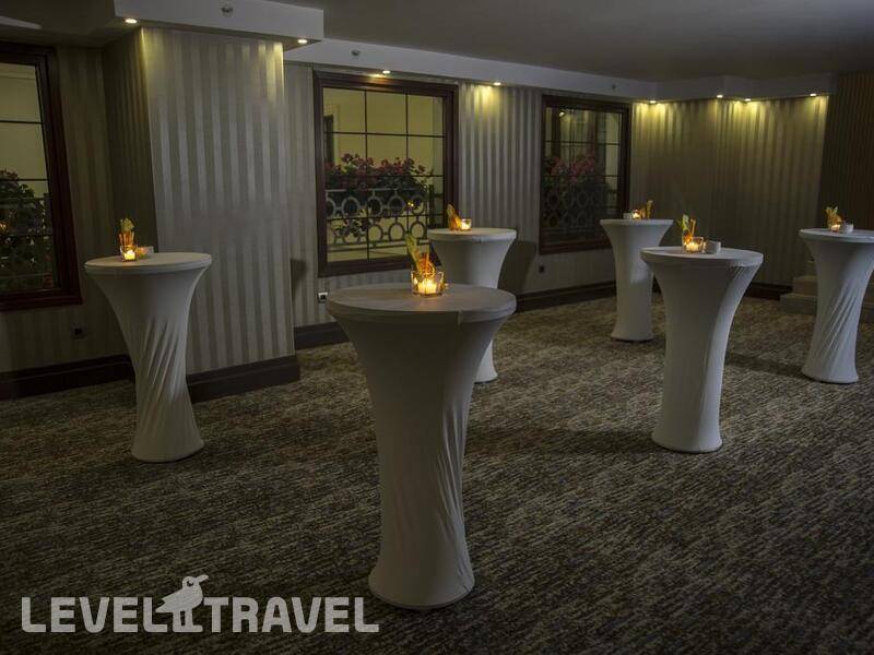 Фотография Ramada Hotel & Suites Istanbul Merter