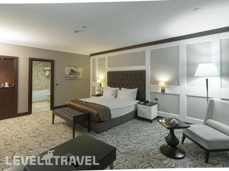 Фотография Ramada Hotel & Suites Istanbul Merter