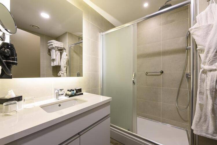 La Quinta By Wyndham Istanbul Gunesli (Ex. Zenon Hotel)