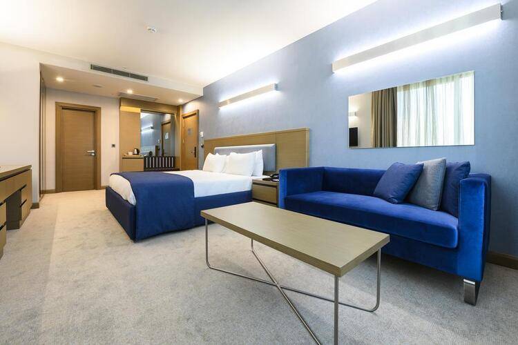 La Quinta By Wyndham Istanbul Gunesli (Ex. Zenon Hotel)