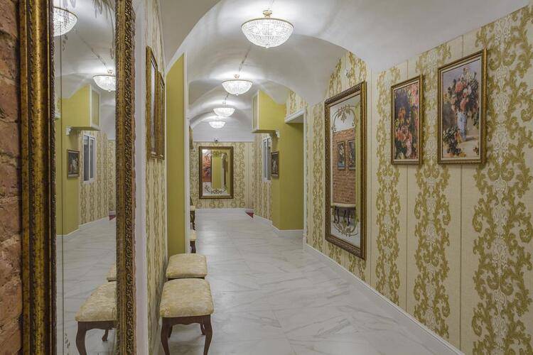 Гранд Катарина Палас (Grand Catherine Palace)
