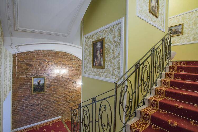 Гранд Катарина Палас (Grand Catherine Palace)