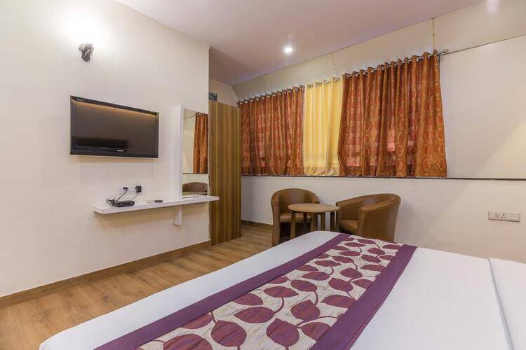 Rupam Hotel