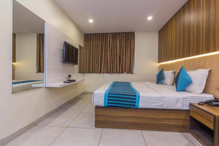 Rupam Hotel