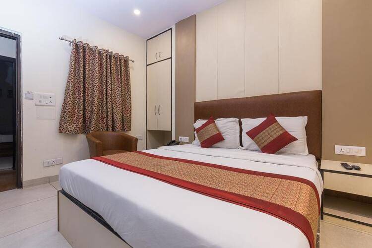 Rupam Hotel