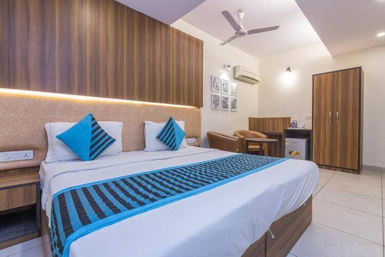 Rupam Hotel
